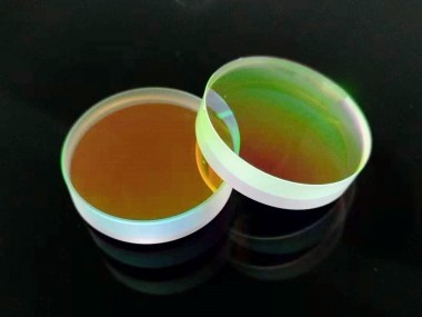 膠合消色差透鏡