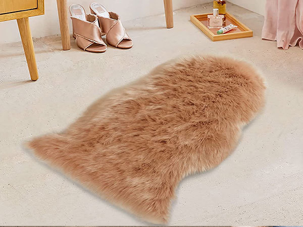 Imitation sheepskin carpet