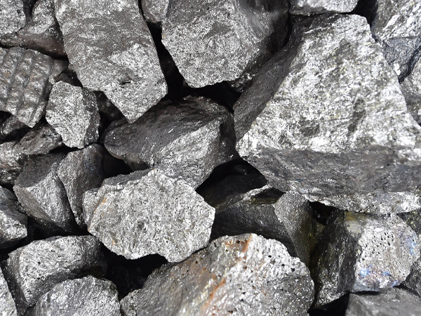 Density of iron ore
