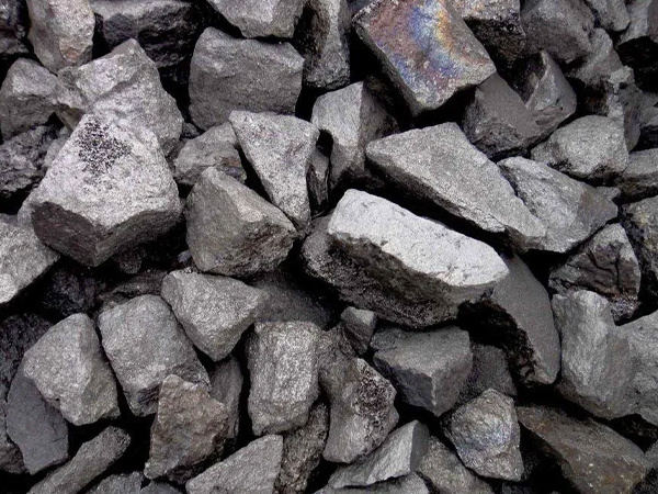 Is iron ore a renewable resource?