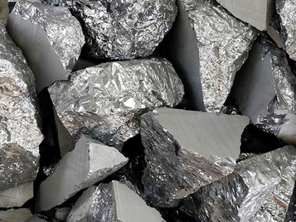 What is the relationship between ore and coal