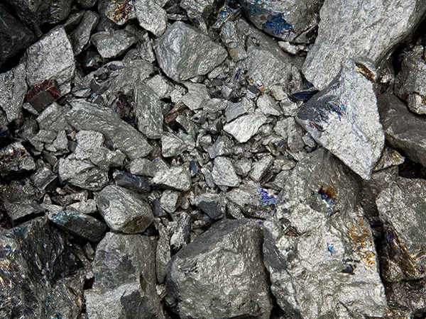 Is ore a renewable resource?
