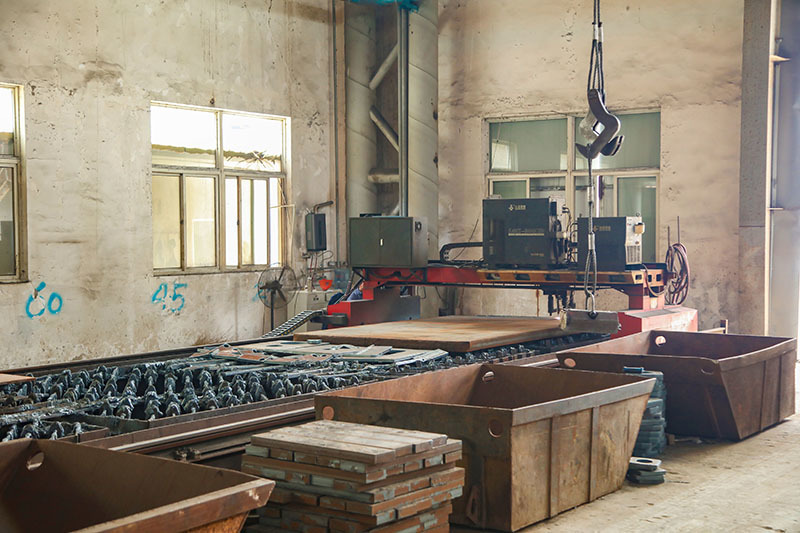 Plant equipment