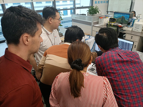 Global electroplating experts from STMicroelectronics visited our company for visit and guidance 3