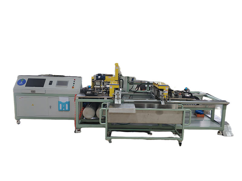 Laser marking and cutting machine for chamfering inner and outer corners of pipes