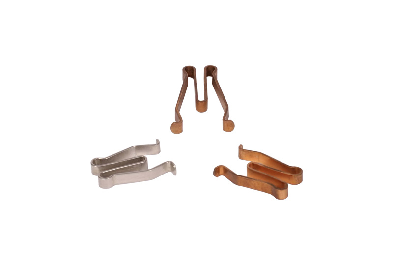 W-clip for glass insulator
