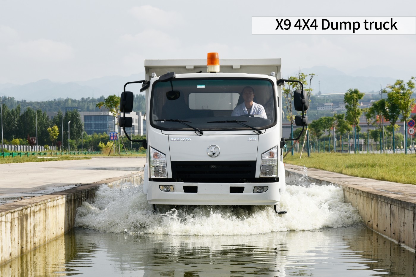 X9 4X4 Dump truck