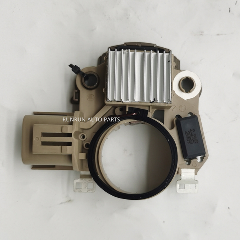 MD619618 Alternator Voltage Regulator for Mitsubishi L200 Pajero 4D56 ...