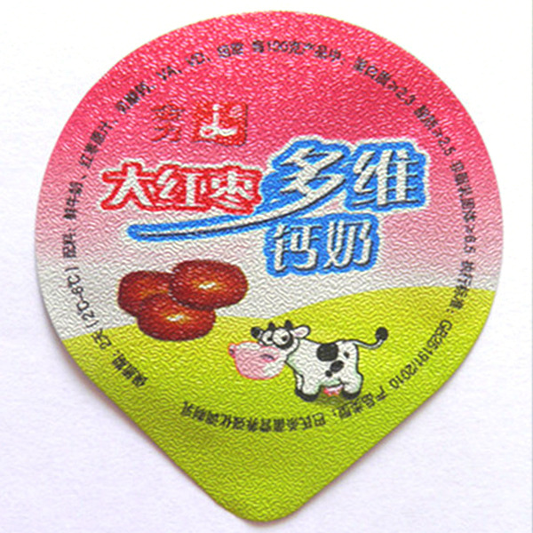 單片壓花蓋膜140