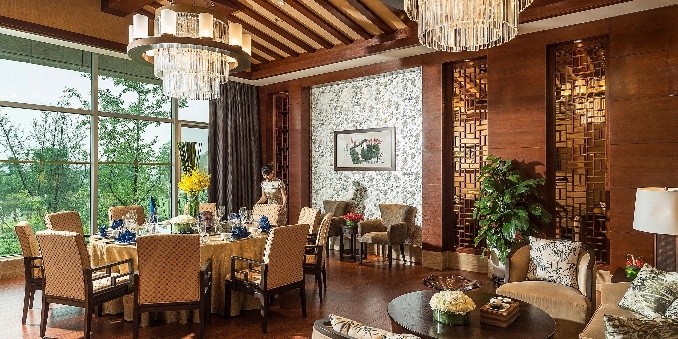 Dining table, dining chair