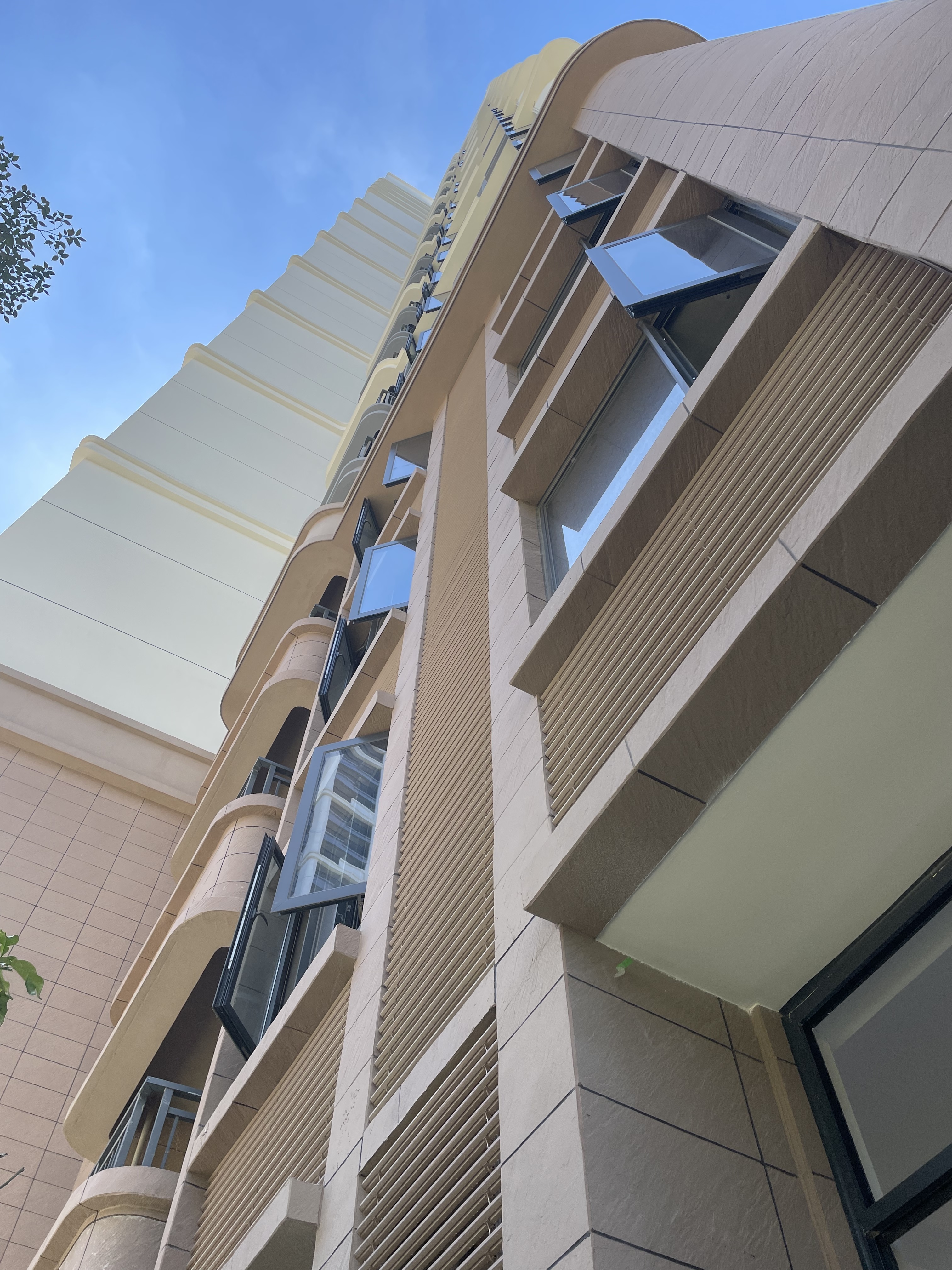 New Lightweight High-Polymer Nano SnapLouver H New Lightweight High-Polymer Nano SnapLouver H