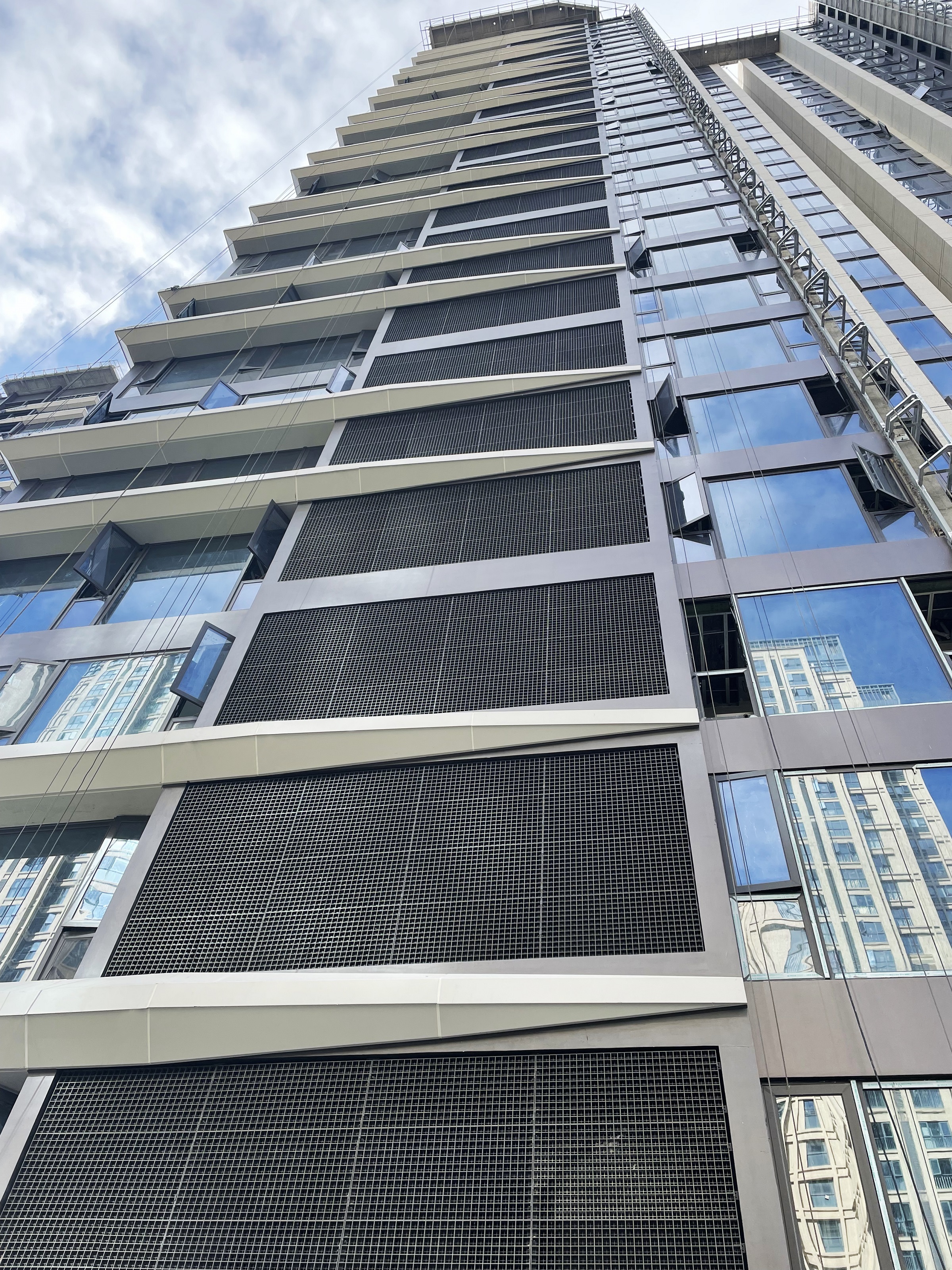 New Nano-Polycarbon Air-Conditioning Grids LSH New Nano-Polycarbon Air-Conditioning Grids LSH