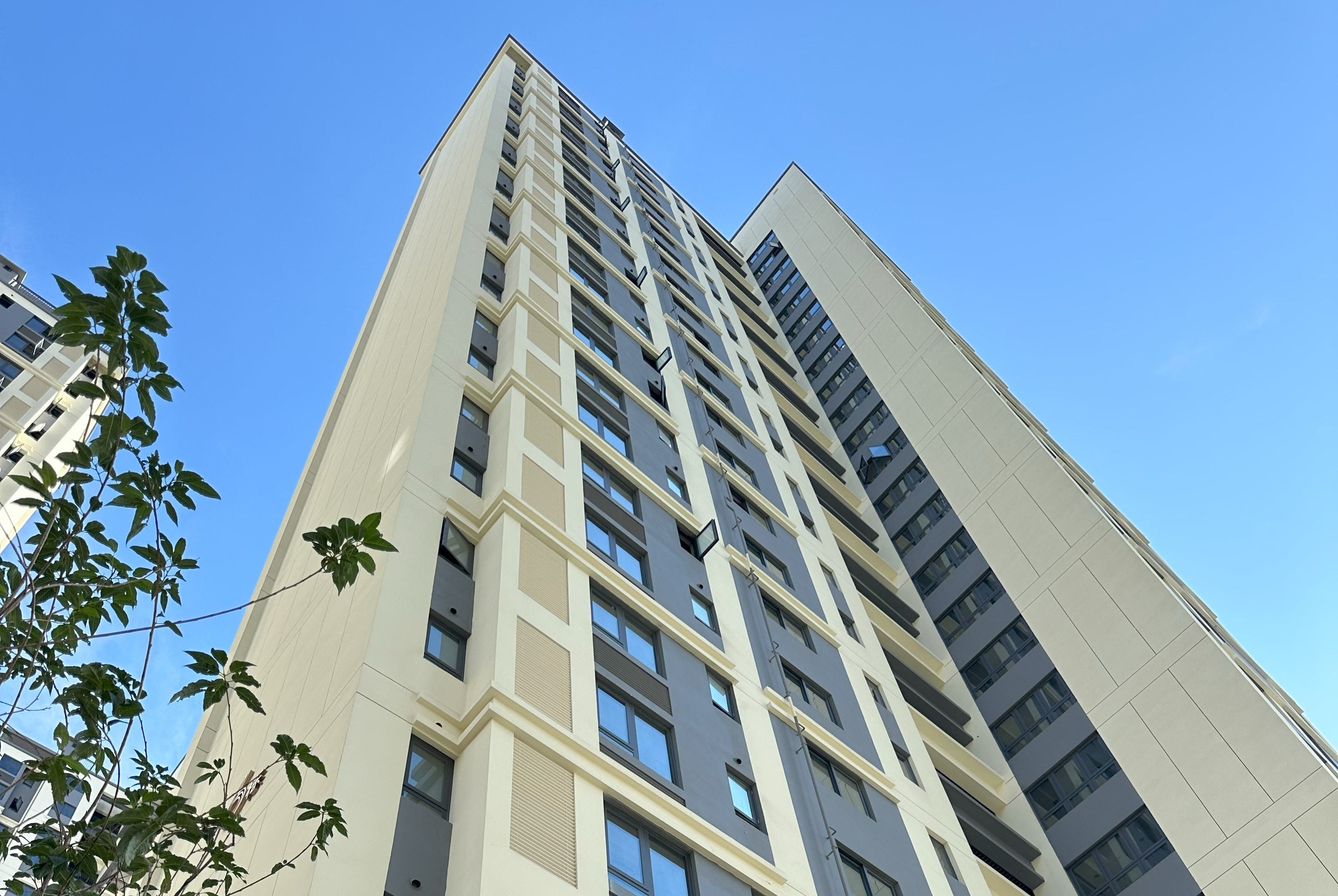 贯彻落实中央城市工作会议精神　推动房地产行业高质量发展