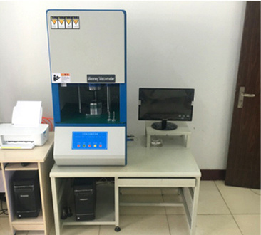 Rubber vulcanizing machine