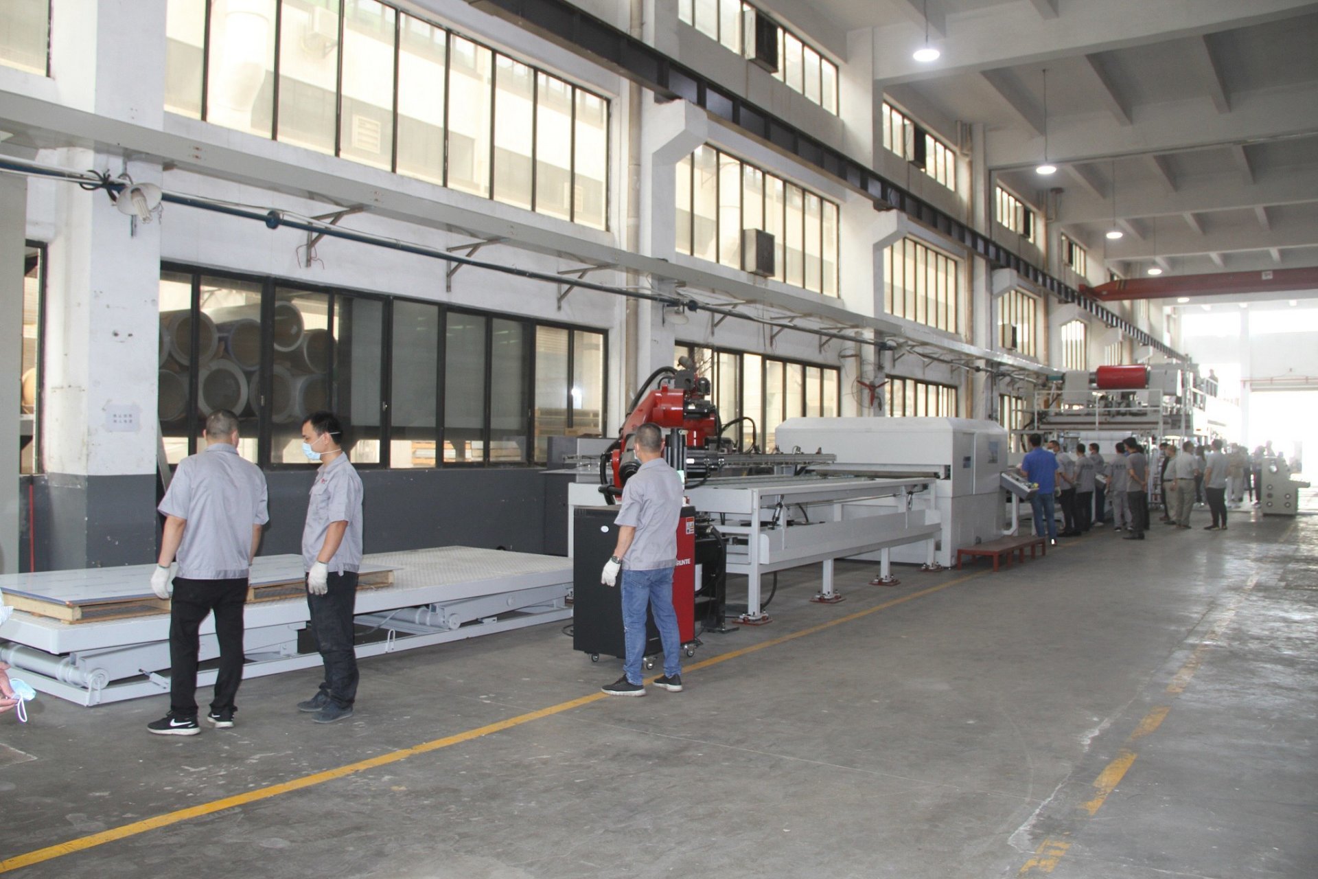 Fireproof aluminum cone core board composite machine production line