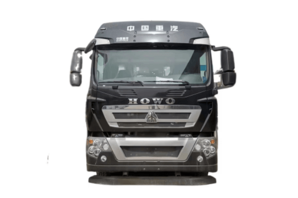 HOWO 8*4 12Wheels 8CBM Asphalt Tank 12 CBM Gravel Tank Chip Spreader Truck