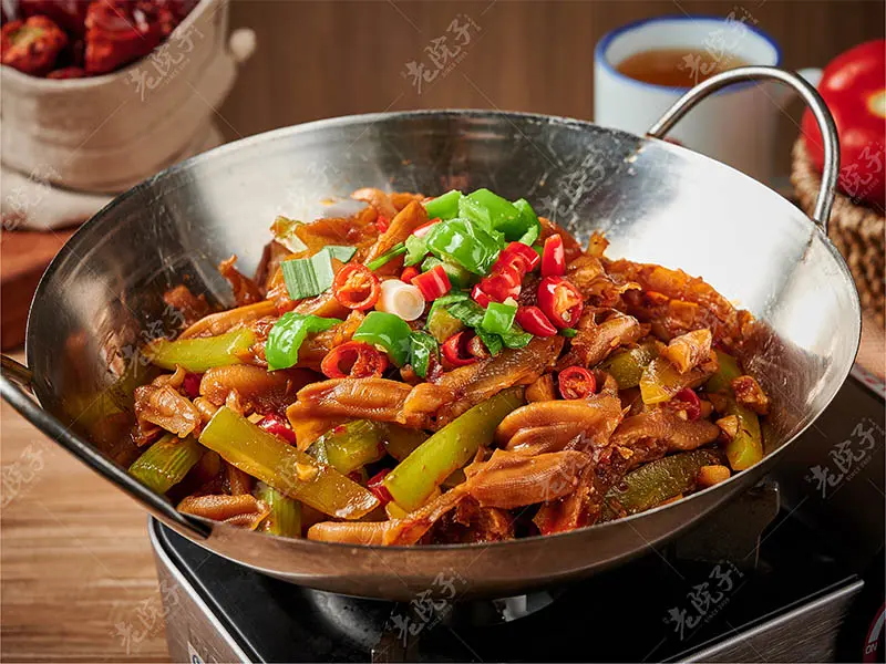 干鍋去骨鴨掌