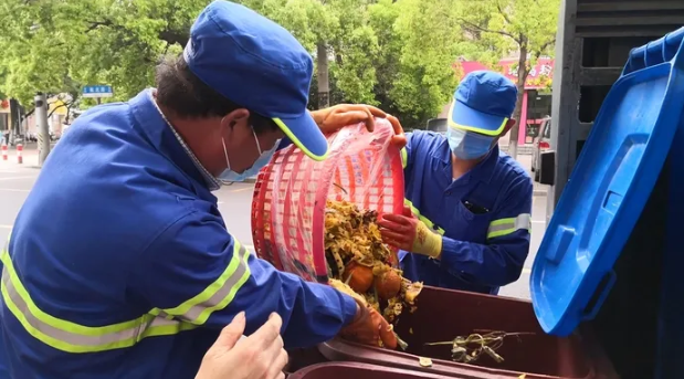 [转发]关注 | 上海公布垃圾分类“成绩单”，5月湿垃圾分出量创历史新高