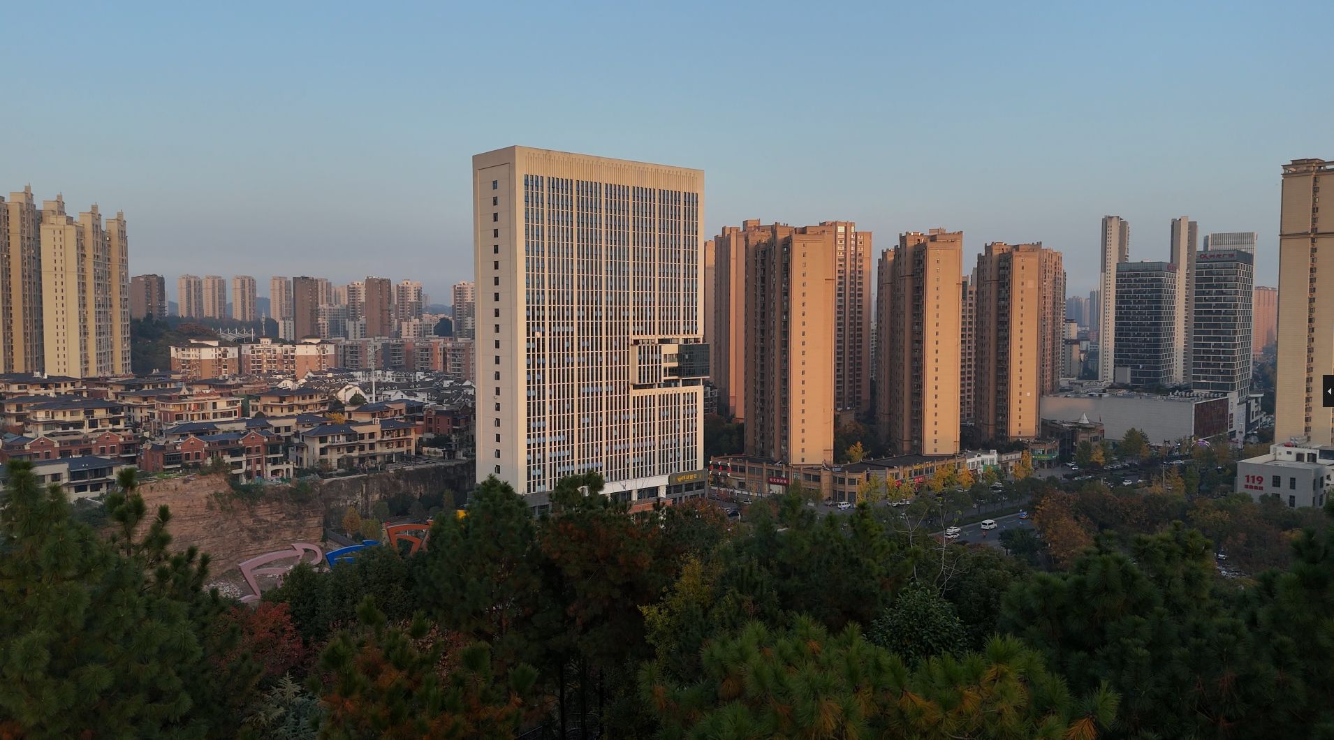 宜昌旭光商貿(mào)大廈