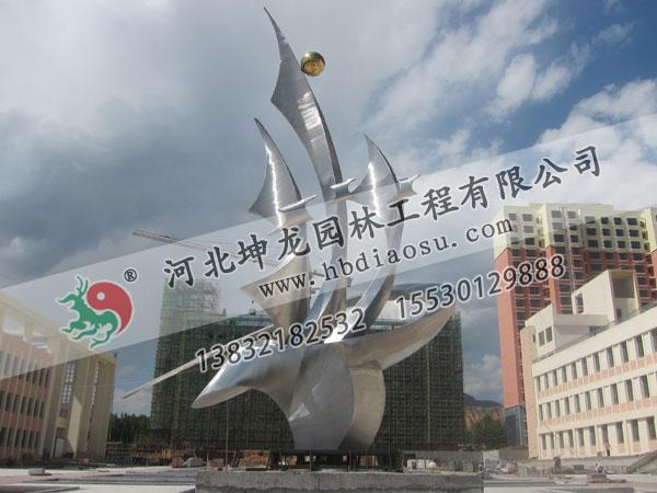 校园不锈钢雕塑在校园中的意义