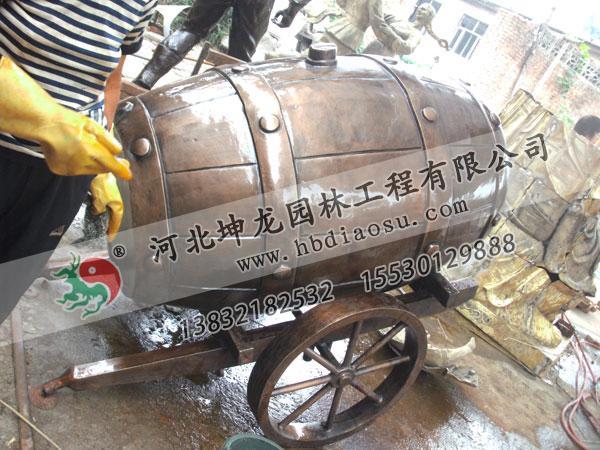 铜雕塑制作施工现场