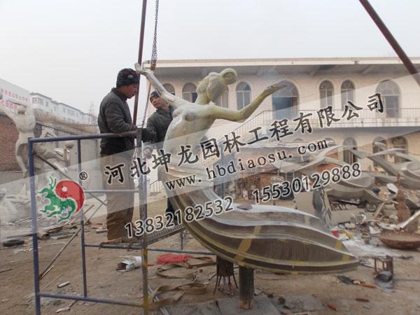 不锈钢雕塑制作施工现场