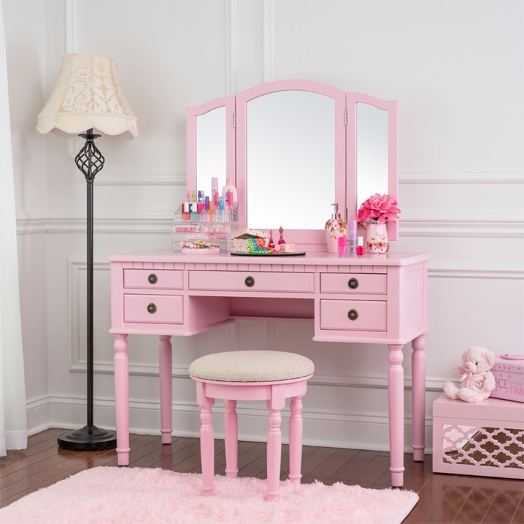 The Correct Position Of The Bedroom Dressing Table In The Home