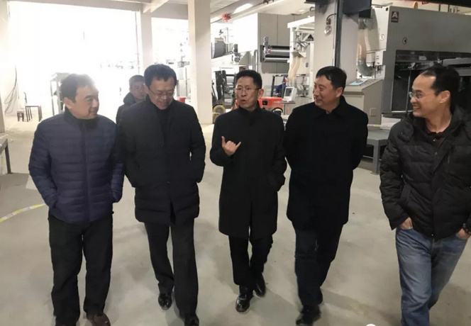 Zhongnan intelligent leaders went to Anhui Wuzhou non-woven enterprises to investigate and exchange
