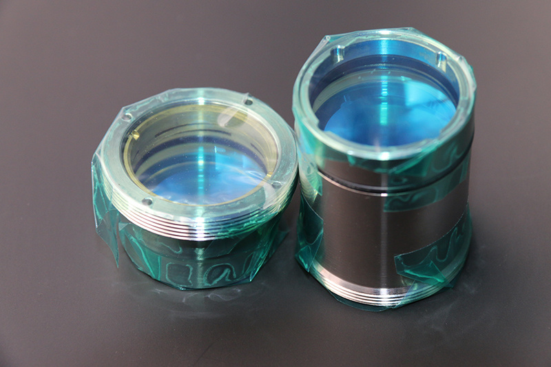 Focus and collimating lens