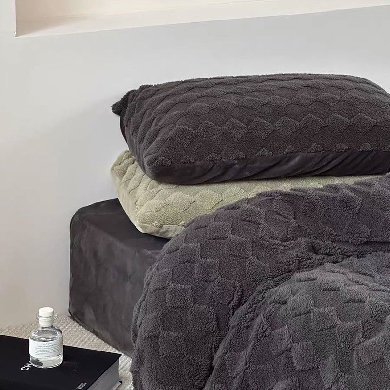 Sherpa Jacquard Comforter Set