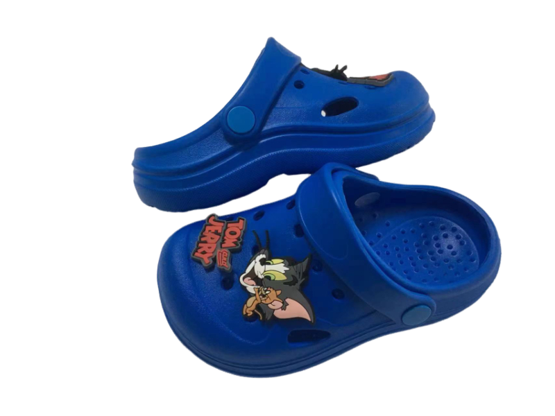 Kids clog