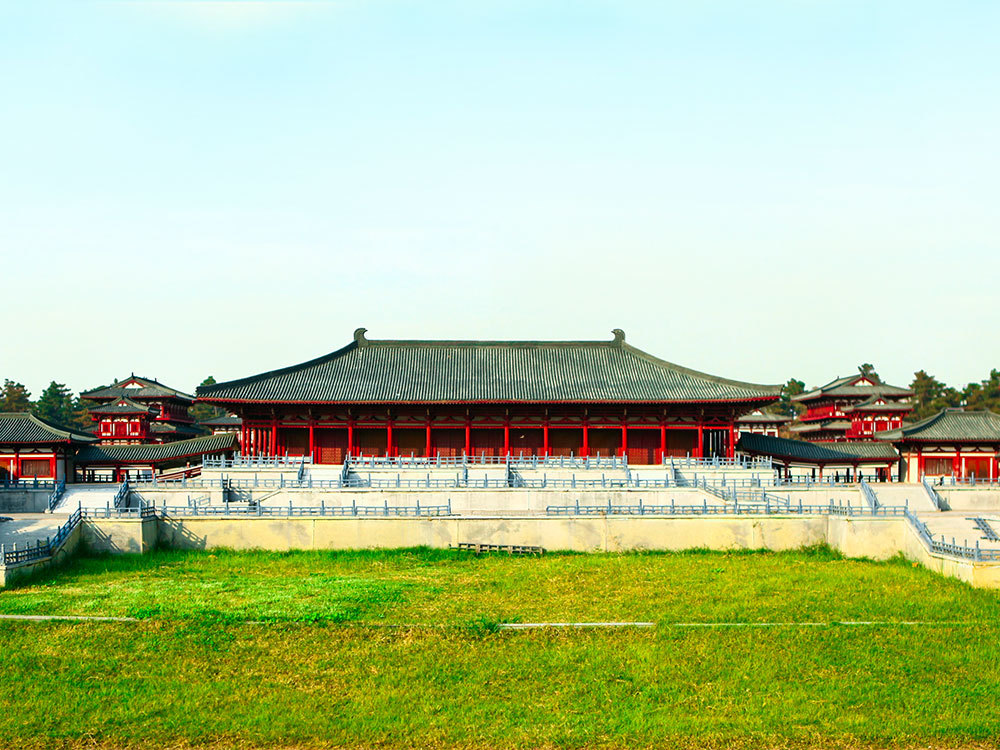 Daming Palace in summer