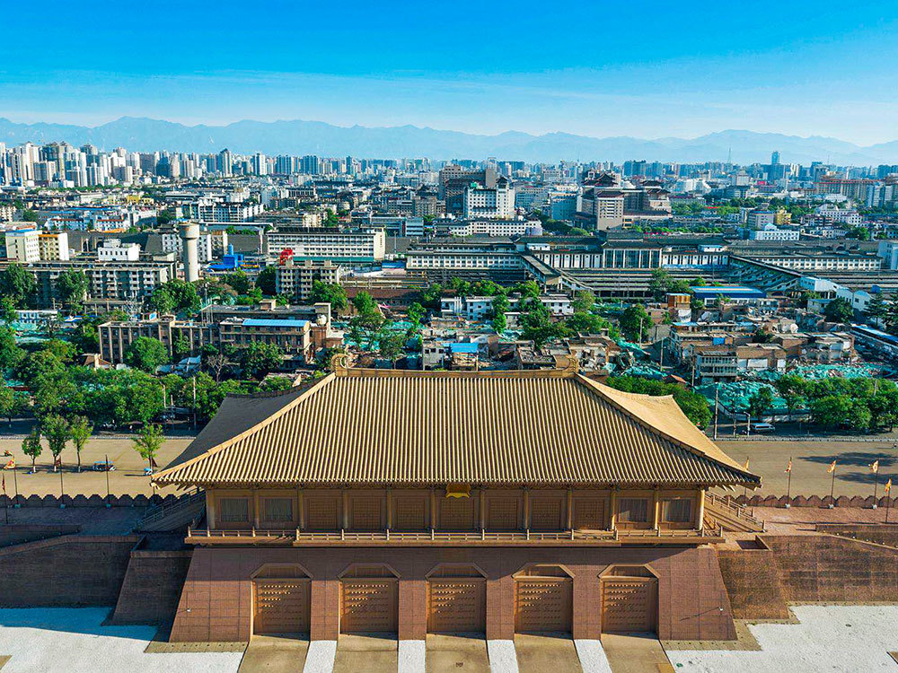 Daming Palace in summer