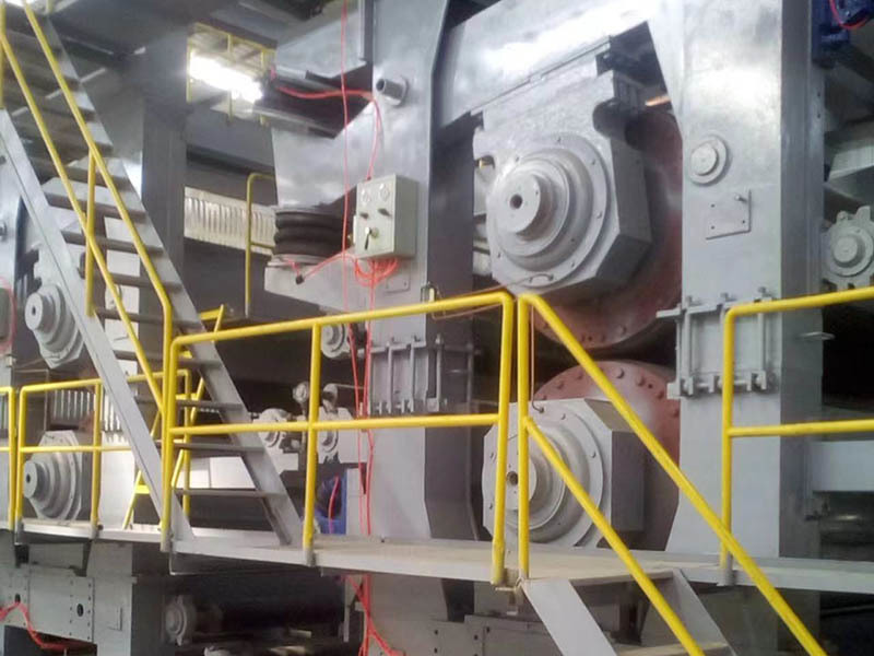 1600 mica paper machine