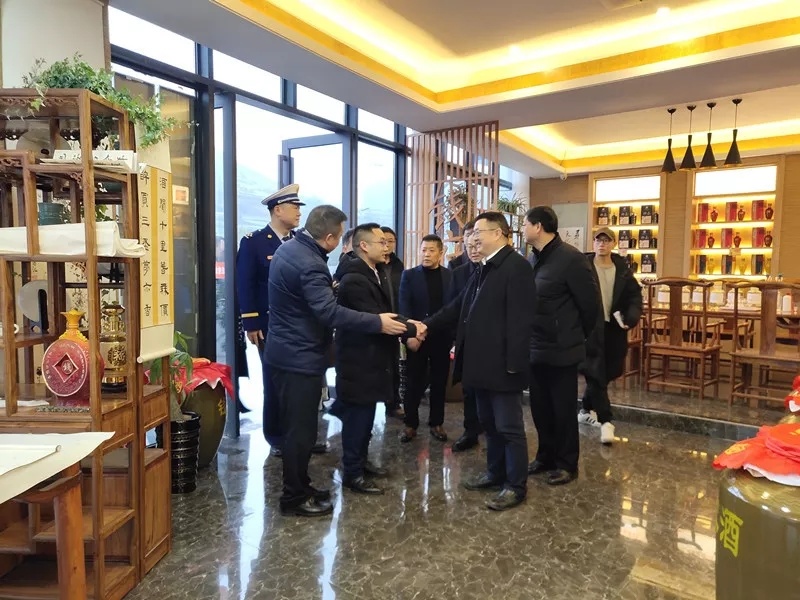 东方副市长一行
