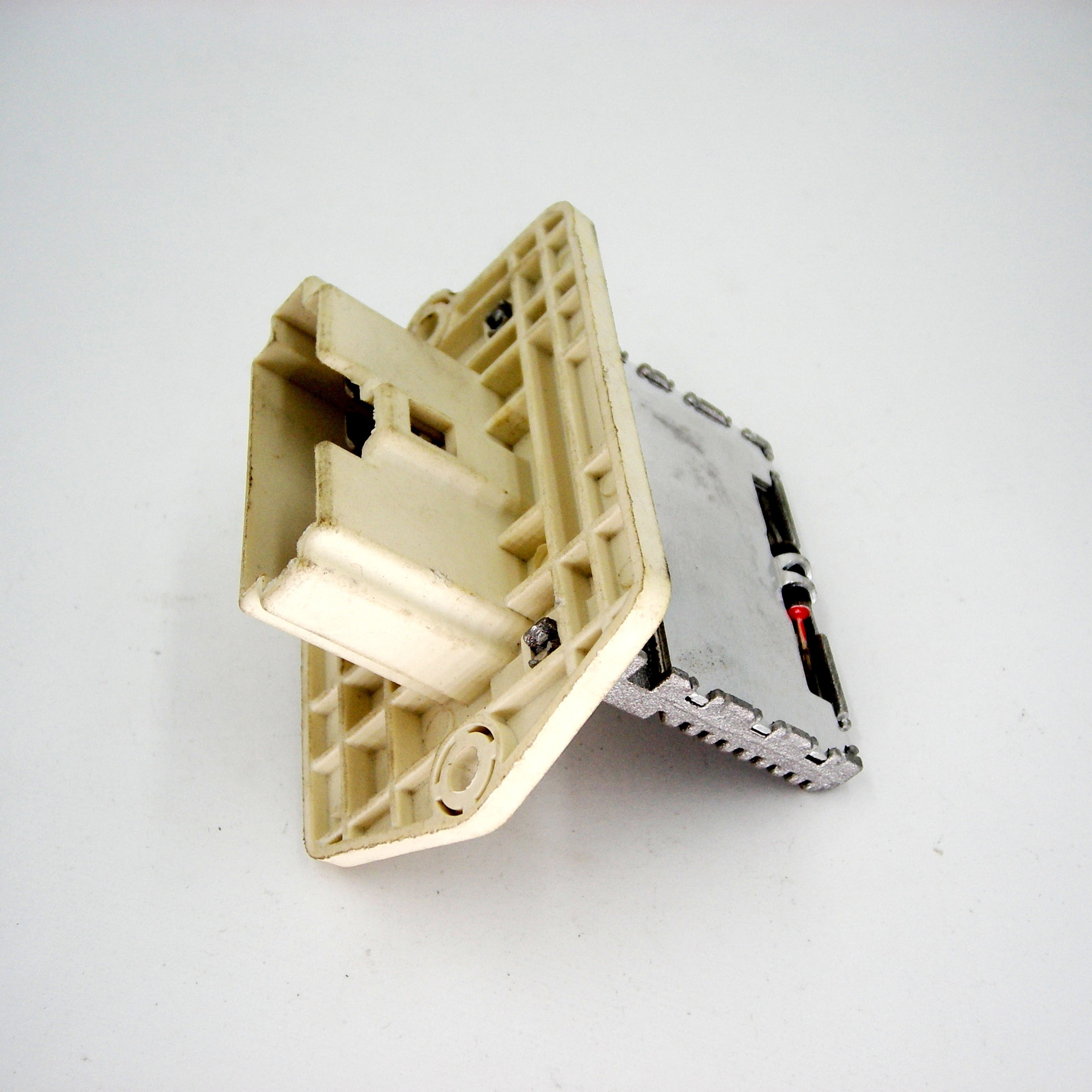 blower motor resistor for Mazda  GE4T-61-B15