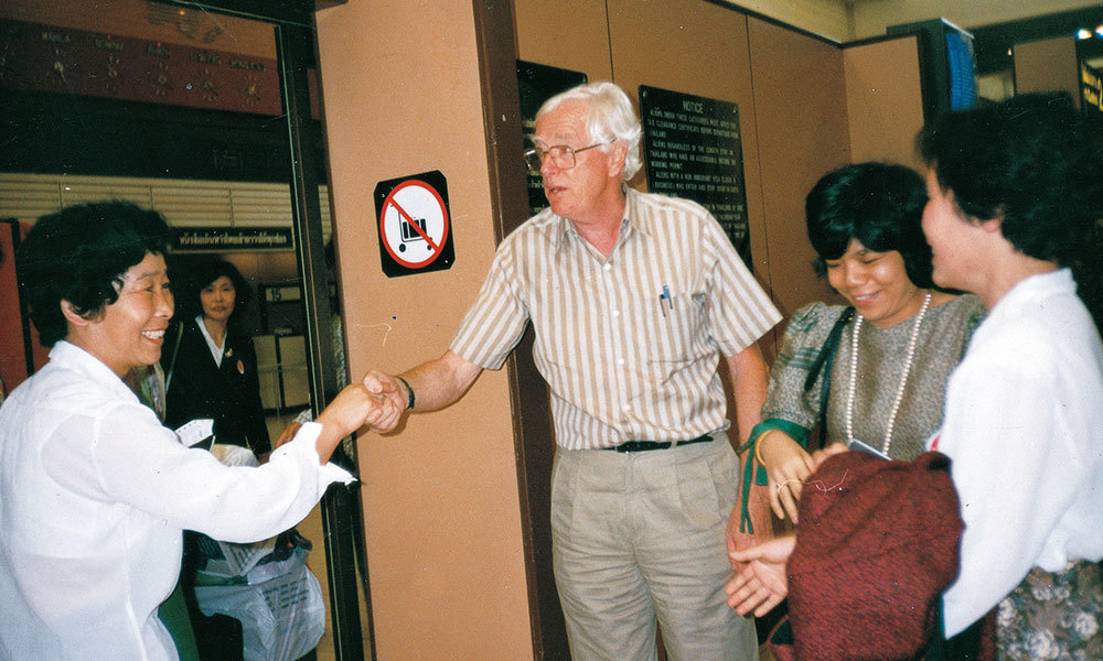 1991年，我院专家参加皮埋项目会议，与国际同行交流