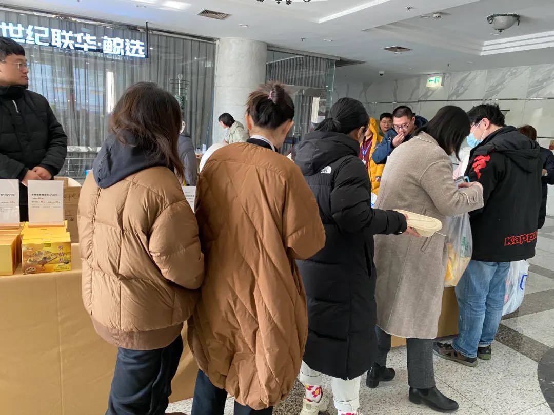 喜報(bào) ！濟(jì)佰川破壁靈芝孢子粉在浙江日?qǐng)?bào)內(nèi)購會(huì)中廣受好評(píng)！