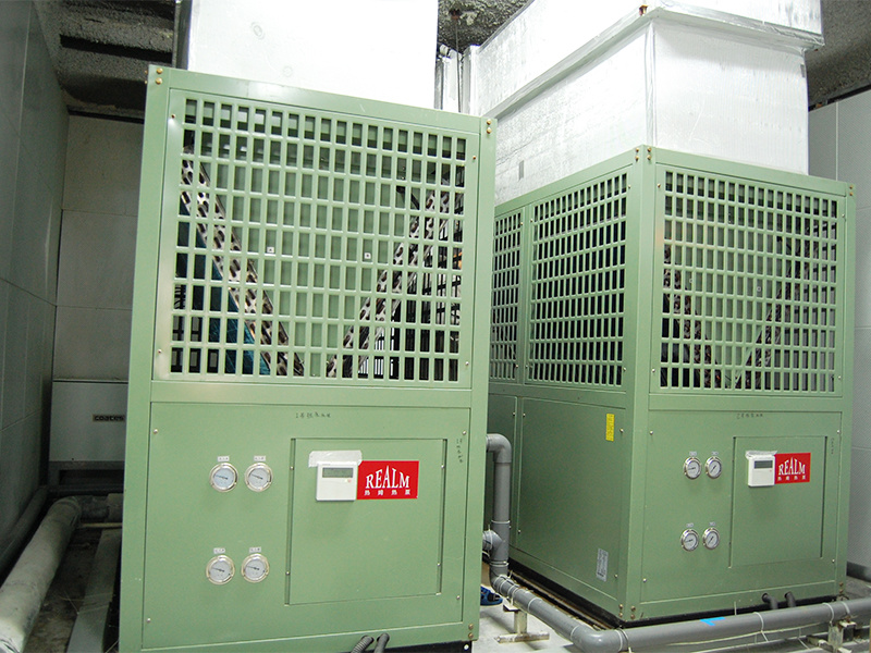 厦门嘉盛建设集团游泳馆