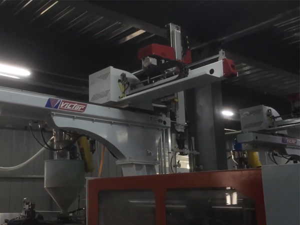 High-speed manipulator fast food box removal and stacking application case