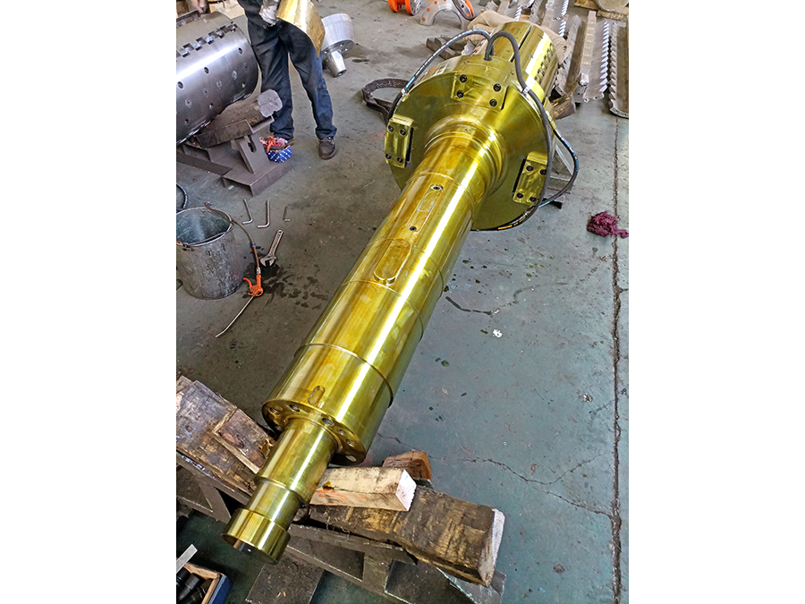 φ608X1400 卷取卷筒