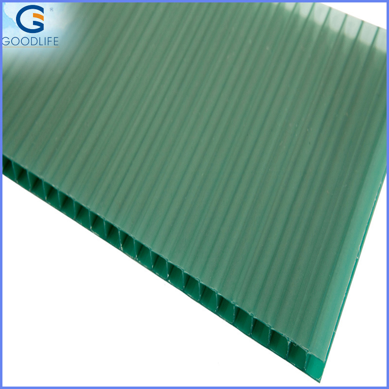 Green Polycarbonate twin-wall hollow sheet