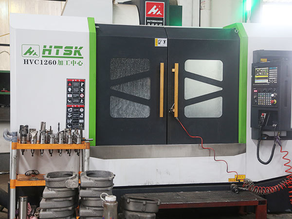 HVC1260加工中心