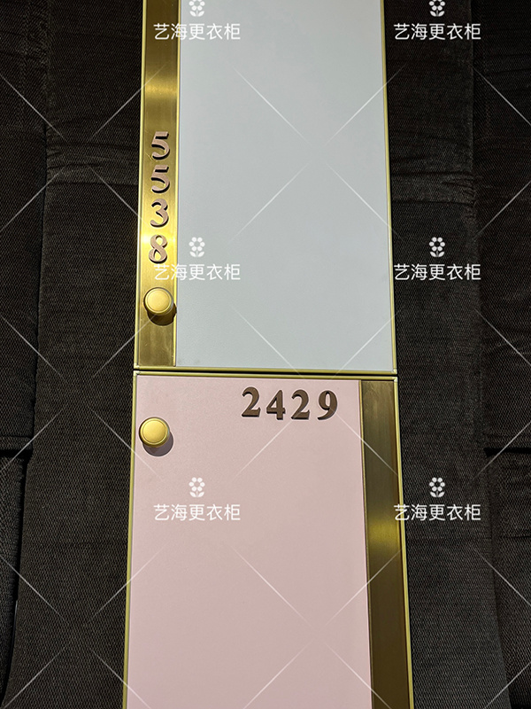更衣柜門板