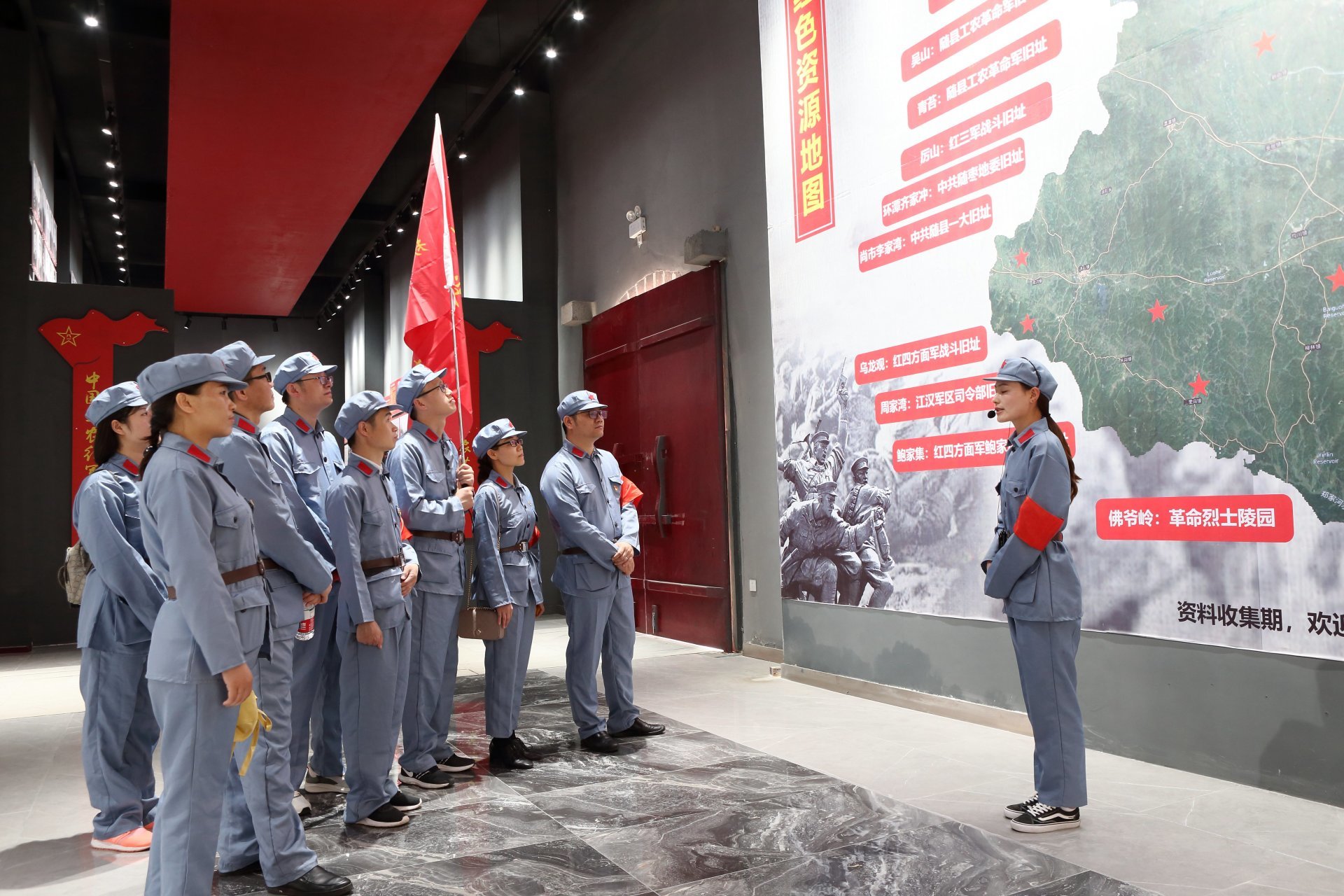 规划设计五支部赴随县田王寨爱国教育基地学习