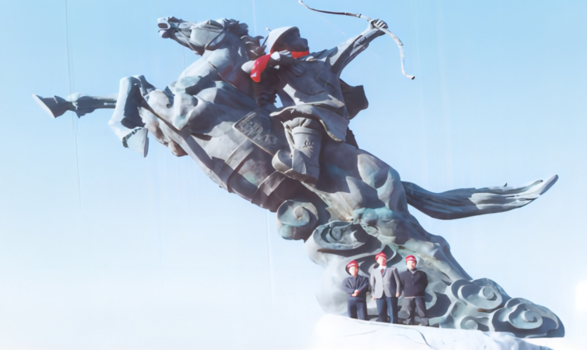 黑龙江省双城市『富俊将军』铸铜雕塑