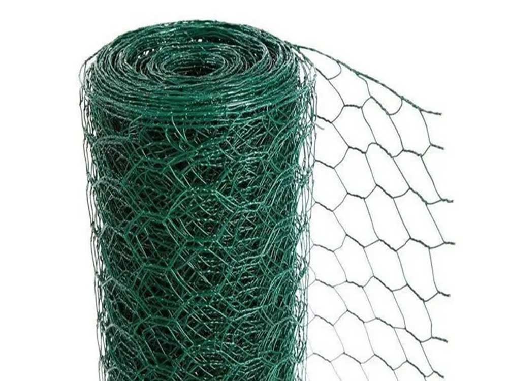 Exploring the Versatility and Applications of Welded Wire Mesh Rolls