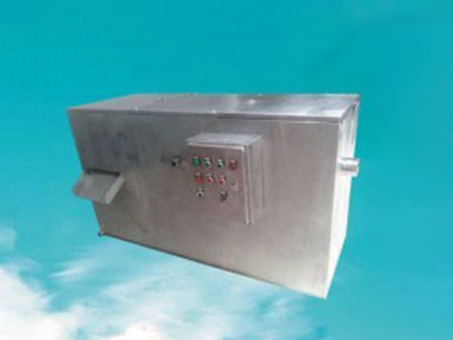 全自動(dòng)油水分離器