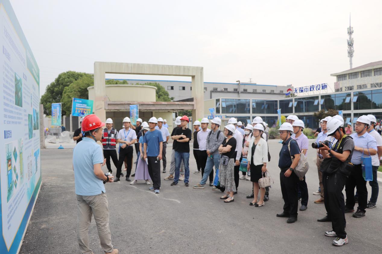 江苏省市政工程协会领导一行观摩参观