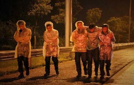 世安员工乐享文化大餐之--“87公里徒步拉练”,打造狼性团队